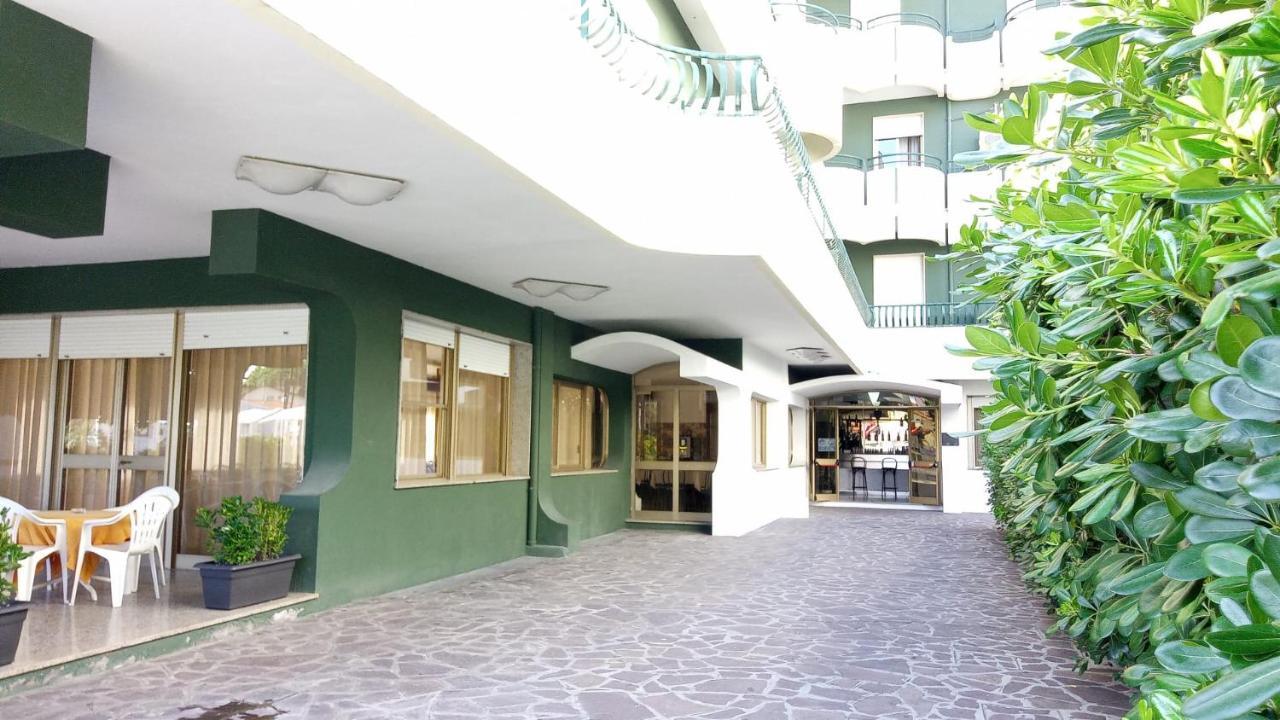 Hotel Meeting Bellaria-Igea Marina Exterior foto